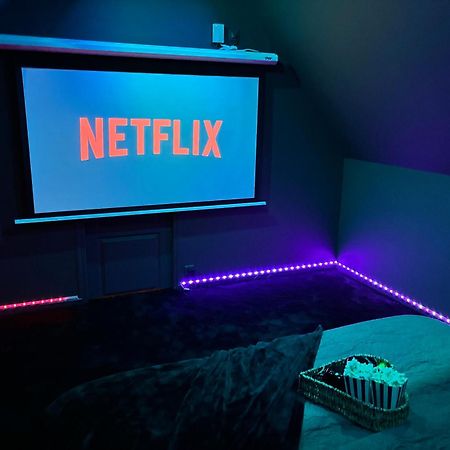 Magnifique Duplex Avec Jaccuzi, Sauna Et Cinema Room Privatif Fontenoy  Exterior foto