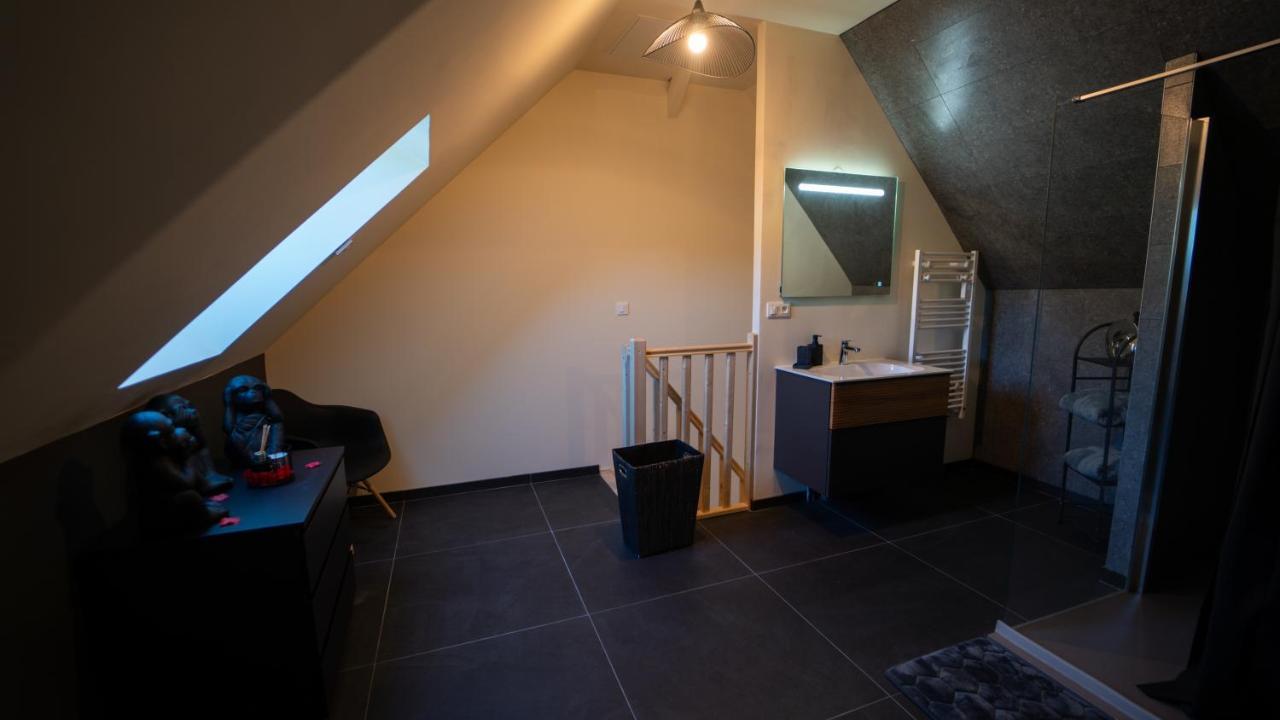 Magnifique Duplex Avec Jaccuzi, Sauna Et Cinema Room Privatif Fontenoy  Exterior foto